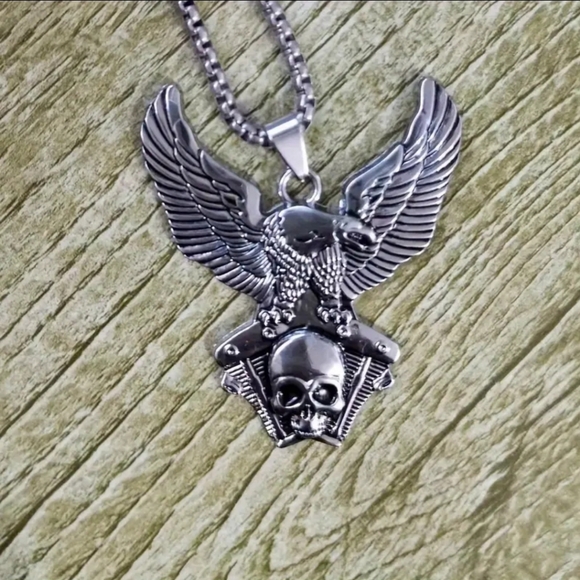 Eagle Wings Necklace - Picture 5 of 5